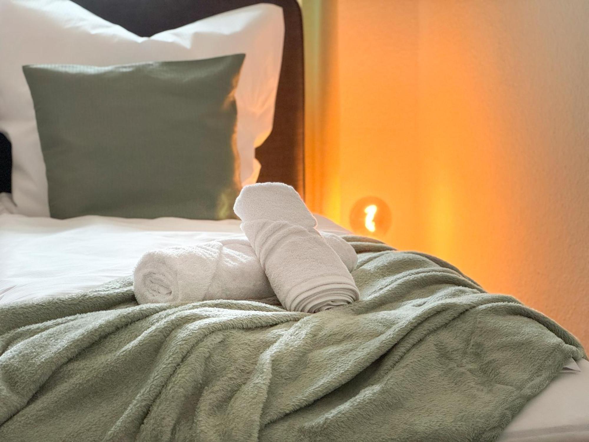 Homelystays Stilvolles Apartment An Der Kirche Lemfoerde Экстерьер фото